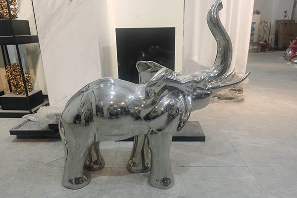 Custom Stainless Steel Mirror - Polished Elephant Sculpture – Modern Decor for Homes & Offices